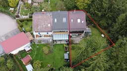 Drohne Haus mit Grundstück